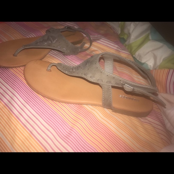 Sandals - Picture 2 of 2